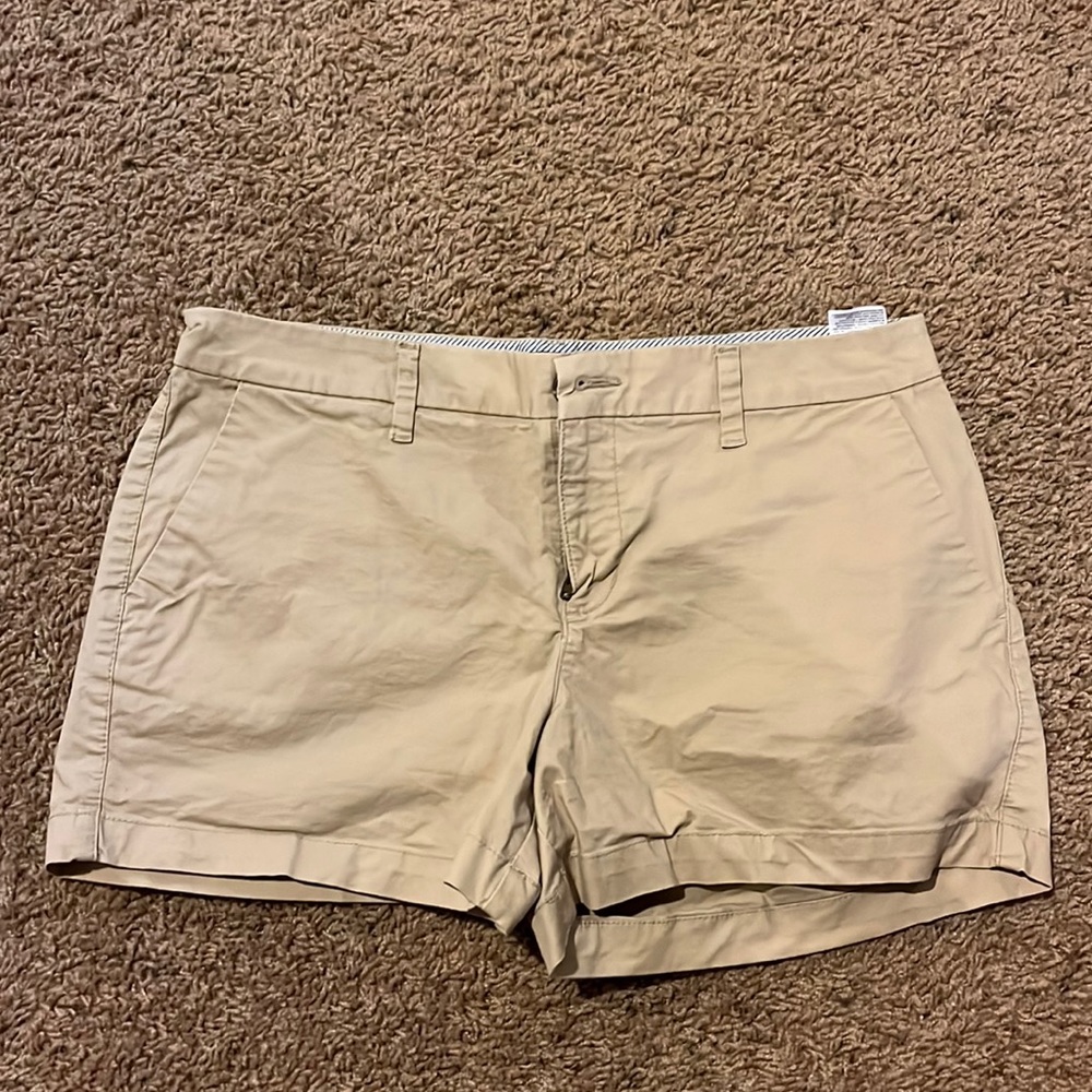 Excellent used condition Old Navy Everyday Short